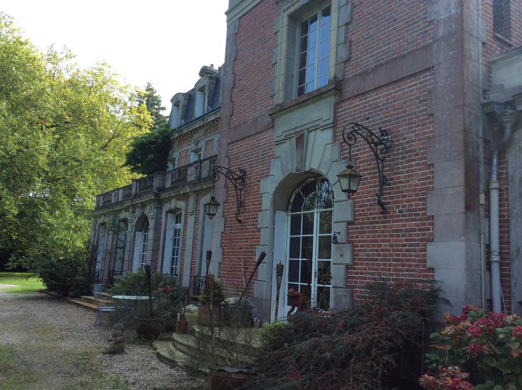 ベルトルヴィル・サン・トゥーアン シャトー ド ベルトルヴィール Bed & Breakfast エクステリア 写真
