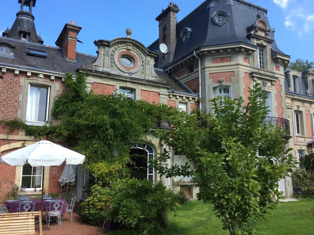 ベルトルヴィル・サン・トゥーアン シャトー ド ベルトルヴィール Bed & Breakfast エクステリア 写真