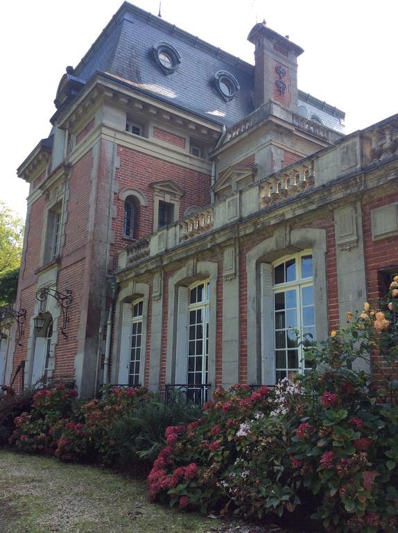 ベルトルヴィル・サン・トゥーアン シャトー ド ベルトルヴィール Bed & Breakfast エクステリア 写真