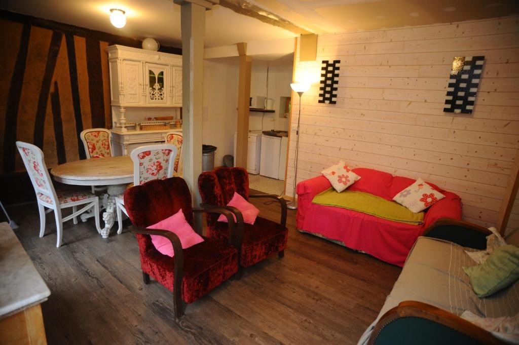 ベルトルヴィル・サン・トゥーアン シャトー ド ベルトルヴィール Bed & Breakfast 部屋 写真