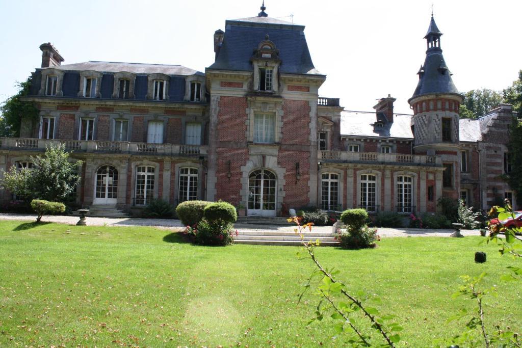 ベルトルヴィル・サン・トゥーアン シャトー ド ベルトルヴィール Bed & Breakfast エクステリア 写真